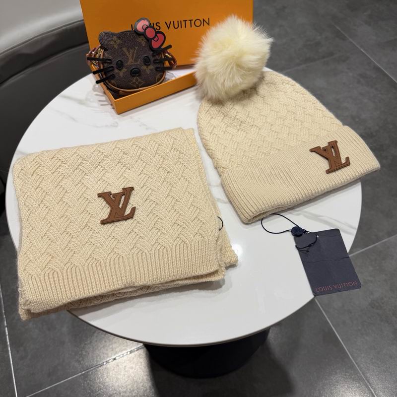 LV scarf hat (355)
