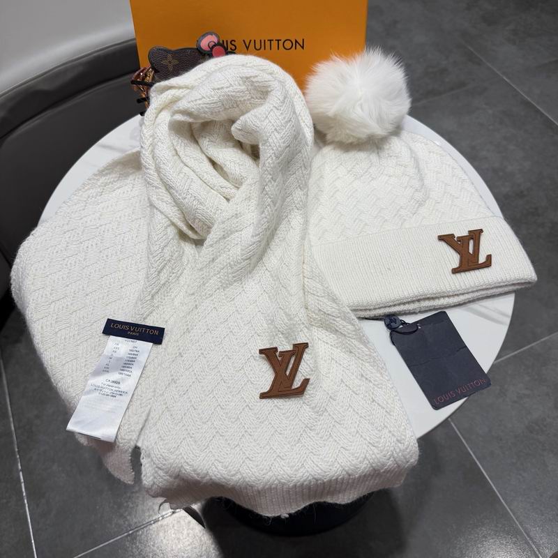 LV scarf hat (357)