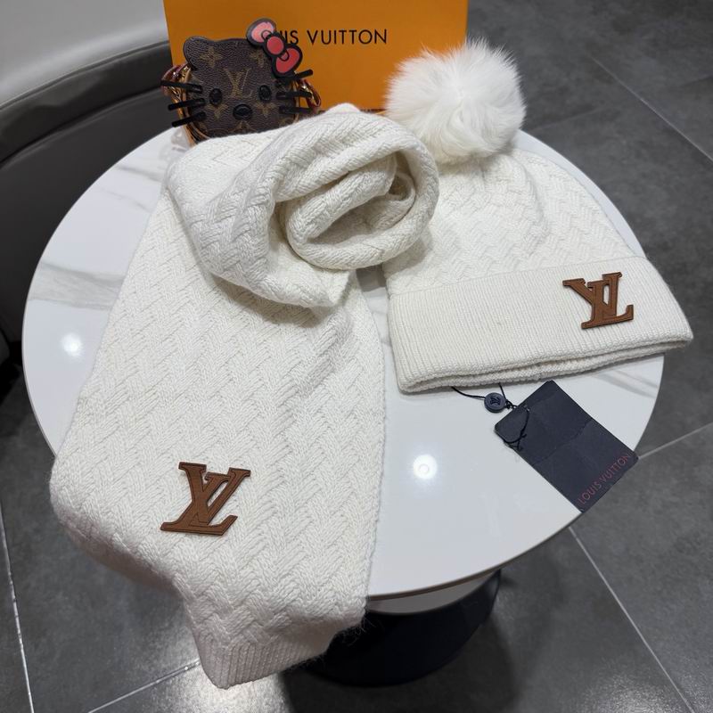 LV scarf hat (359)