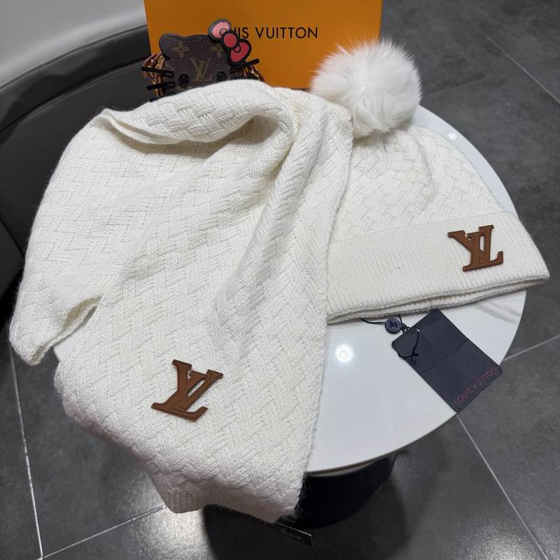 LV scarf hat (362)