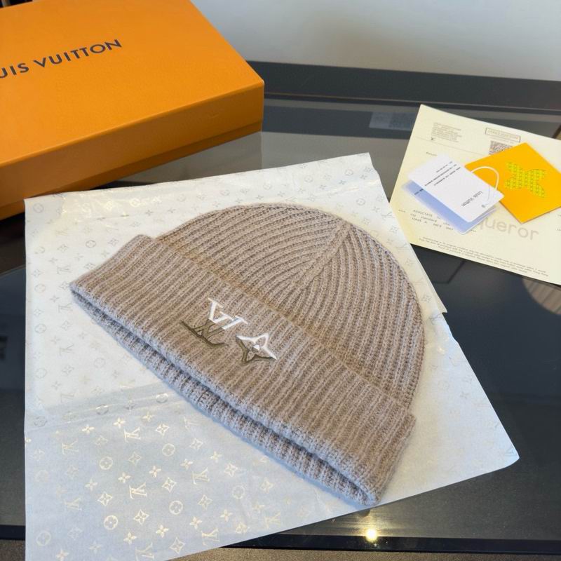 LV scarf hat (636)