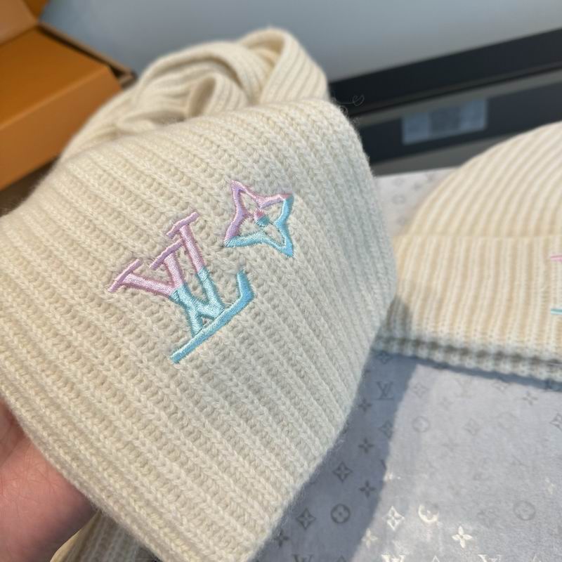 LV scarf hat (643)