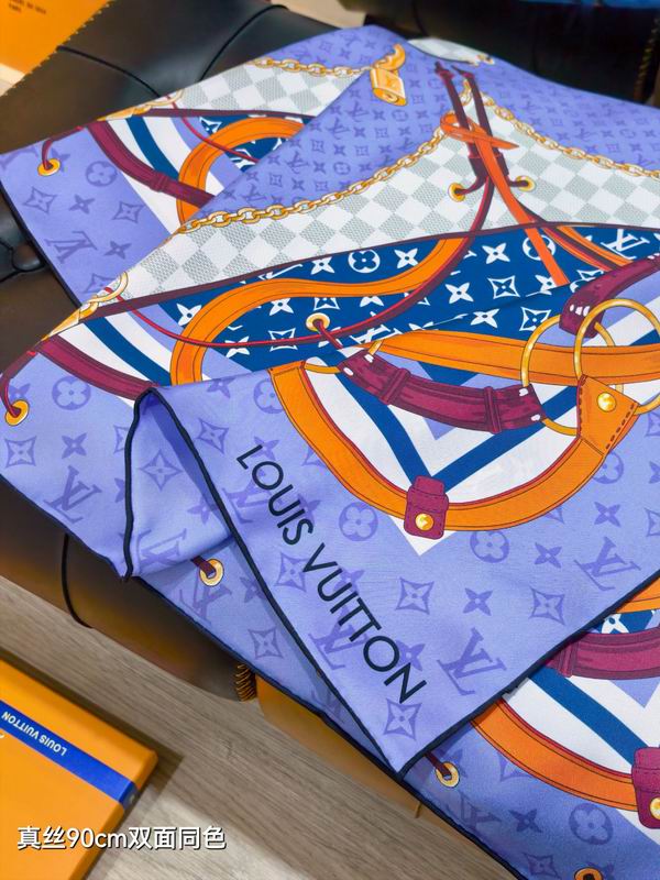 LV silk Scarf 90X90cm E06 (14)
