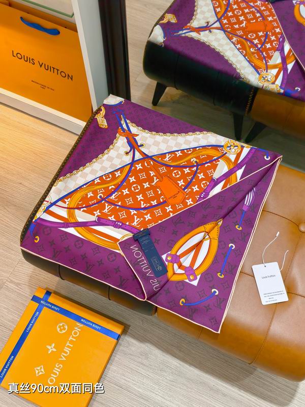 LV silk Scarf 90X90cm E06 (6)