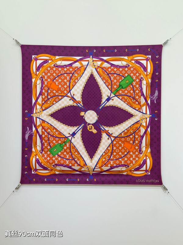 LV silk Scarf 90X90cm E06 (7)