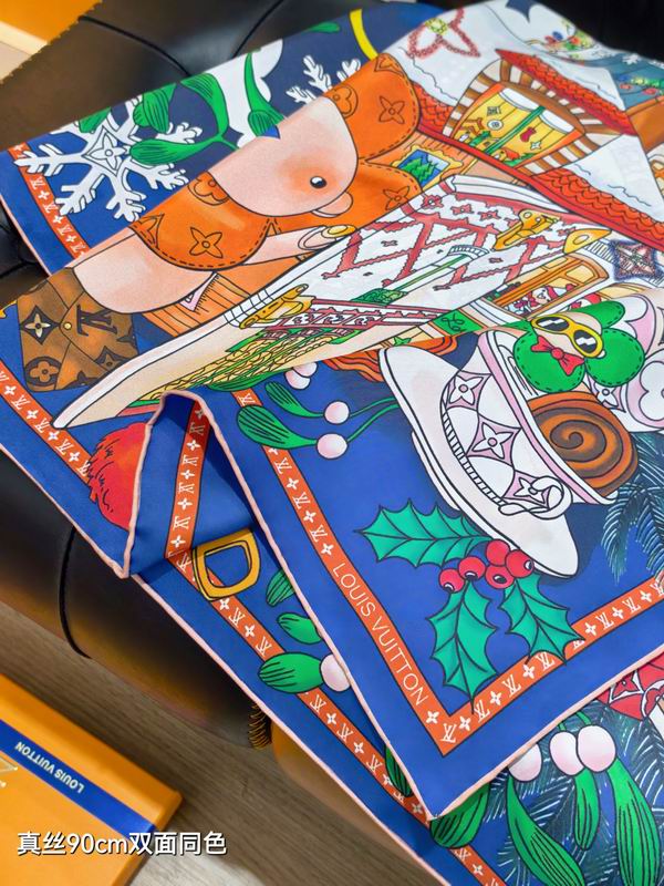 LV silk Scarf 90X90cm E17 (4)