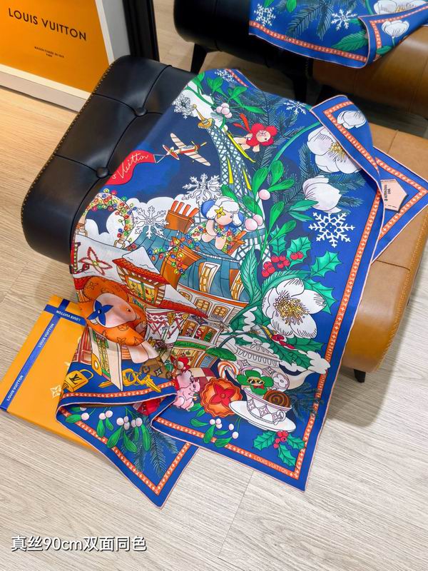 LV silk Scarf 90X90cm E17 (5)