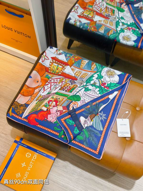 LV silk Scarf 90X90cm E17 (6)