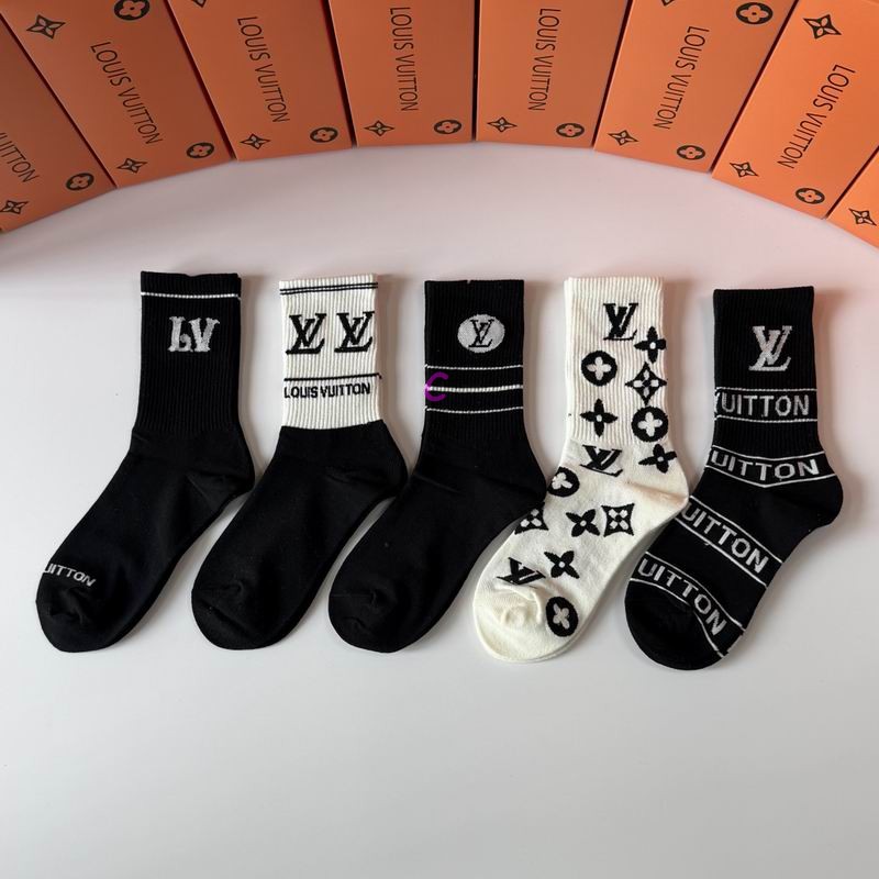 LV socks (342)