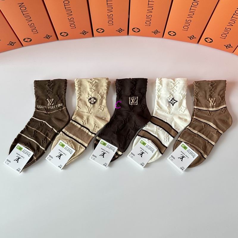 LV socks (346)