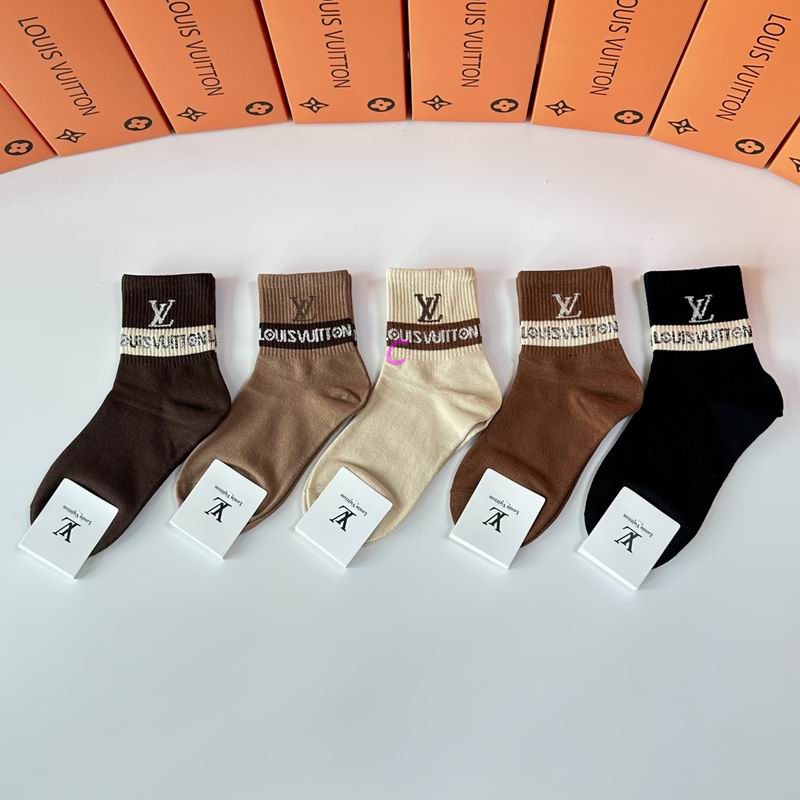 LV socks (351)