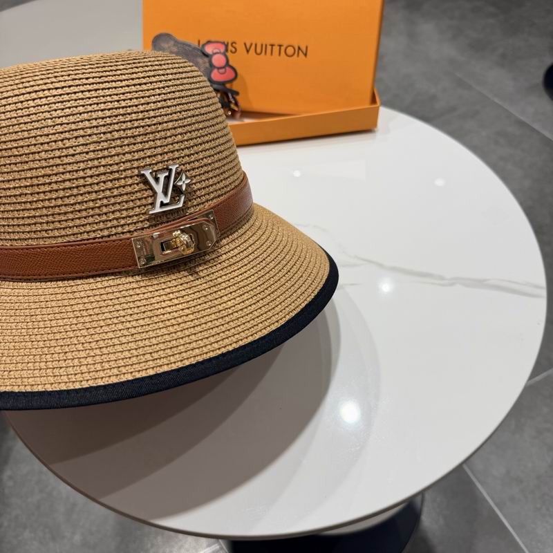 LV top hat (38)