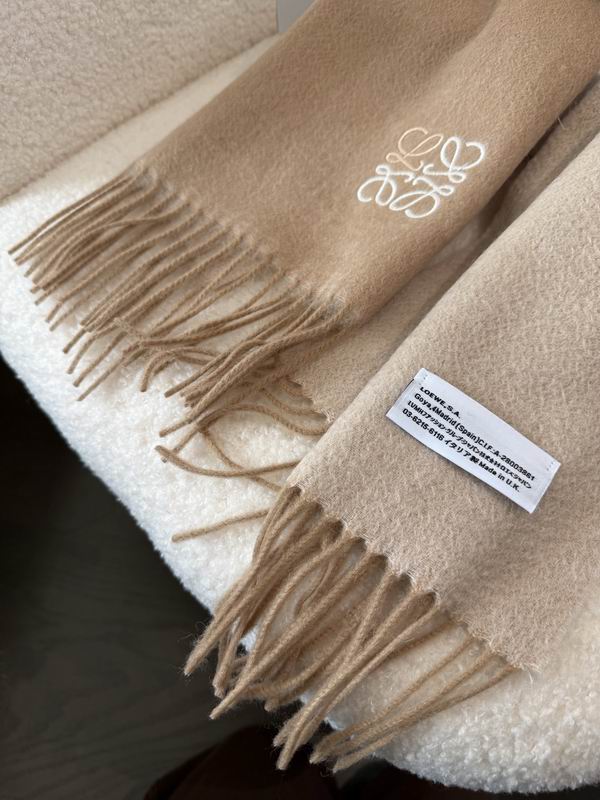 Loewe Scarf 35X180cm E27 (1)