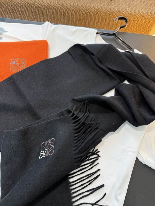 Loewe Scarf 35X180cm E40 (1)