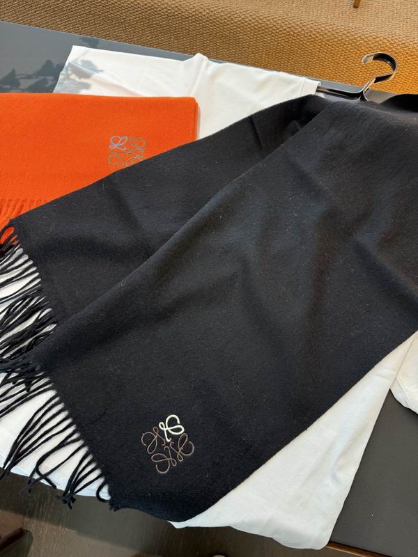 Loewe Scarf 35X180cm E40 (2)