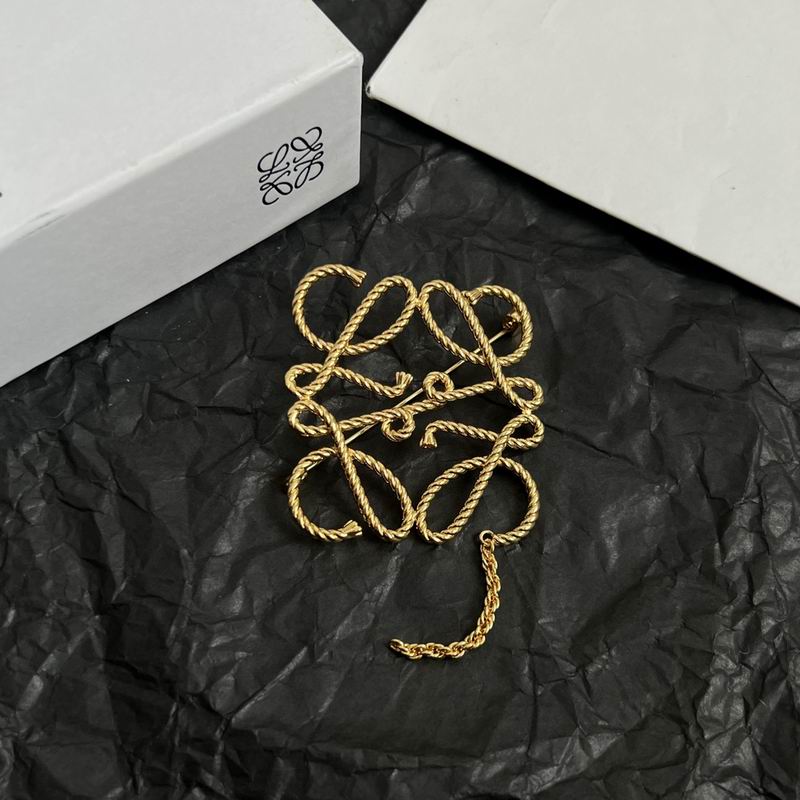 Loewe brooch 01yxx03 (10)