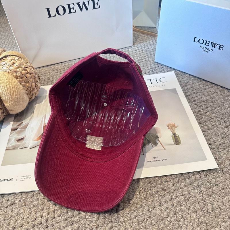 Loewe cap (1602)