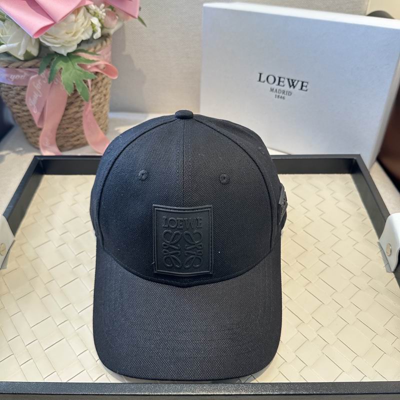 Loewe cap (587)
