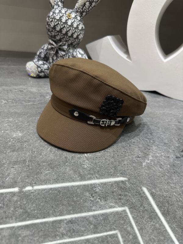Loewe cap dx (209)