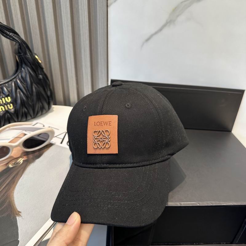 Loewe cap dx (251)