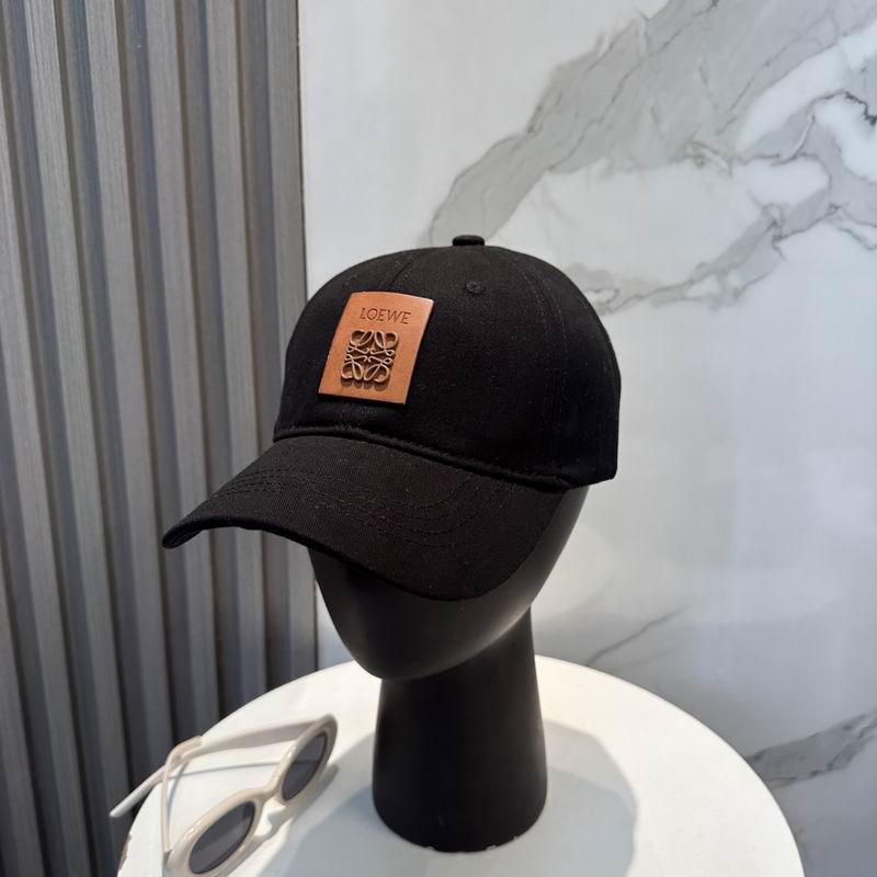 Loewe cap dx (252)