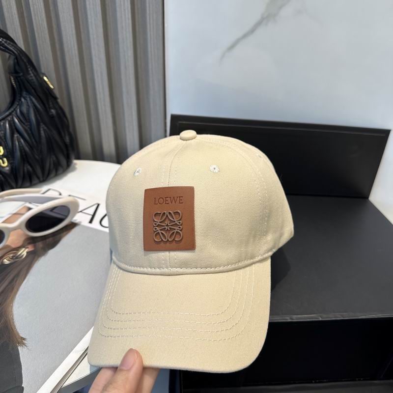 Loewe cap dx (278)