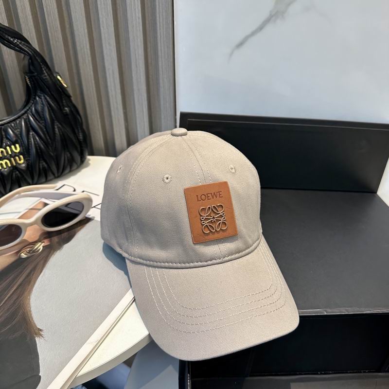 Loewe cap dx (282)