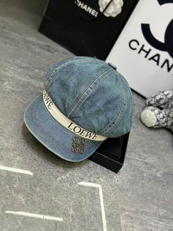 Loewe cap dx (77)