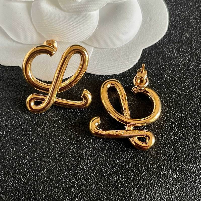 Loewe earring 01yxx08 (3)