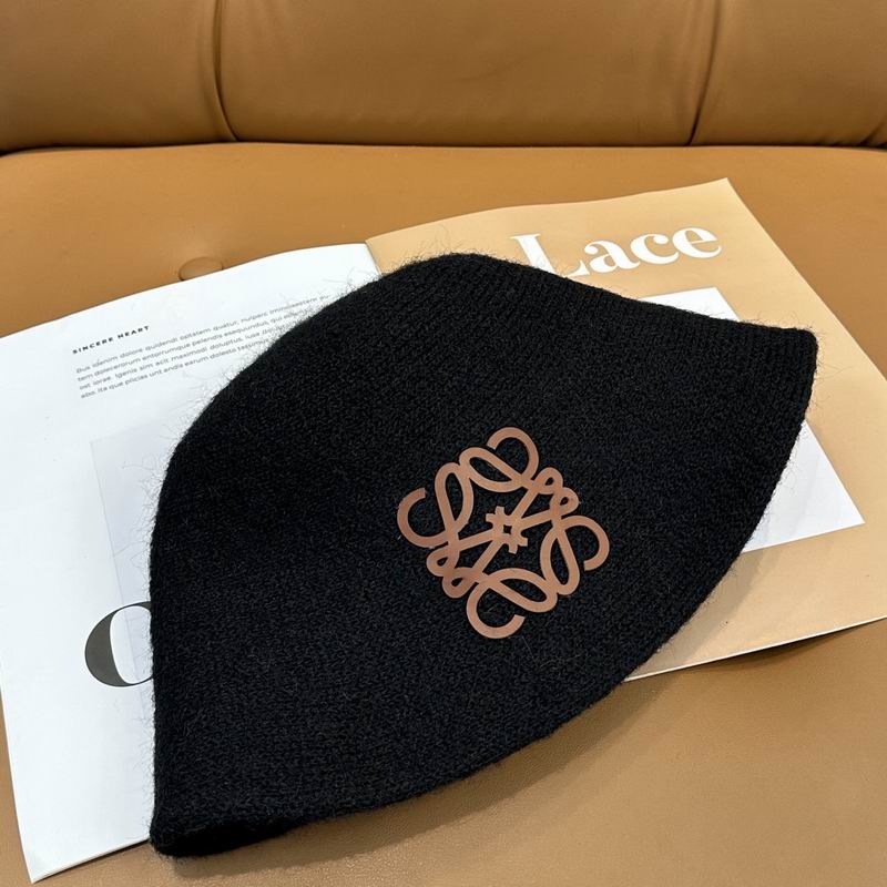 Loewe hat dx (602)