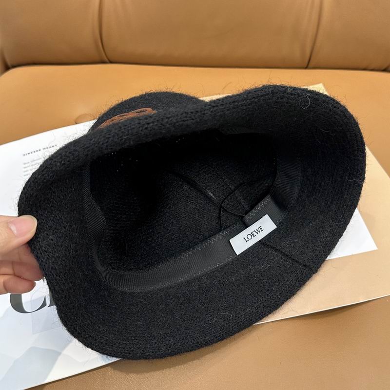 Loewe hat dx (606)
