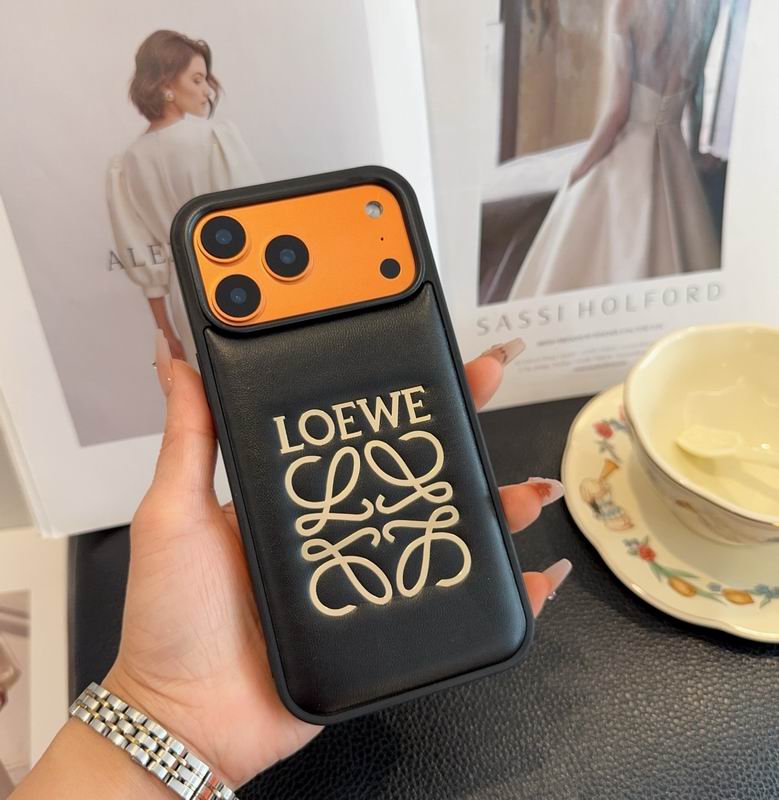 Loewe iPhone 15-17Pro Max 05 (1)