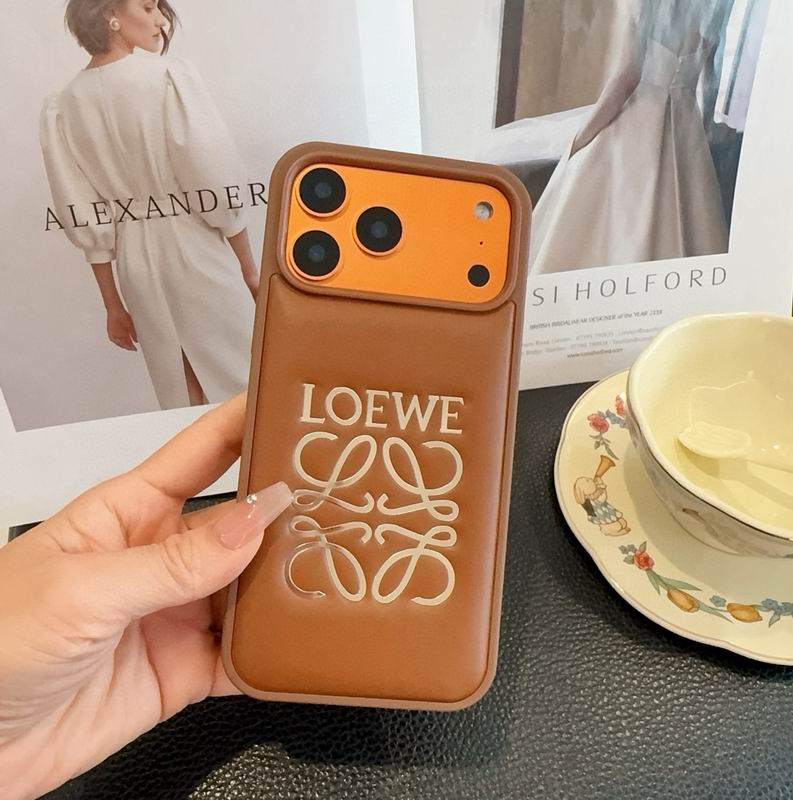 Loewe iPhone 15-17Pro Max 05 (17)
