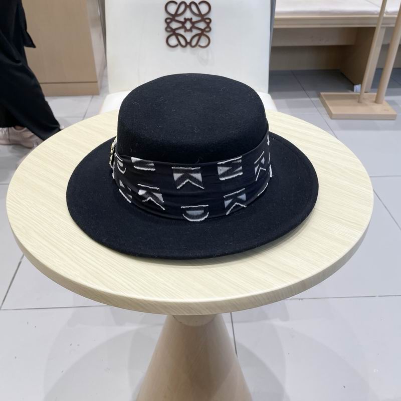 Loewe top hat (87)