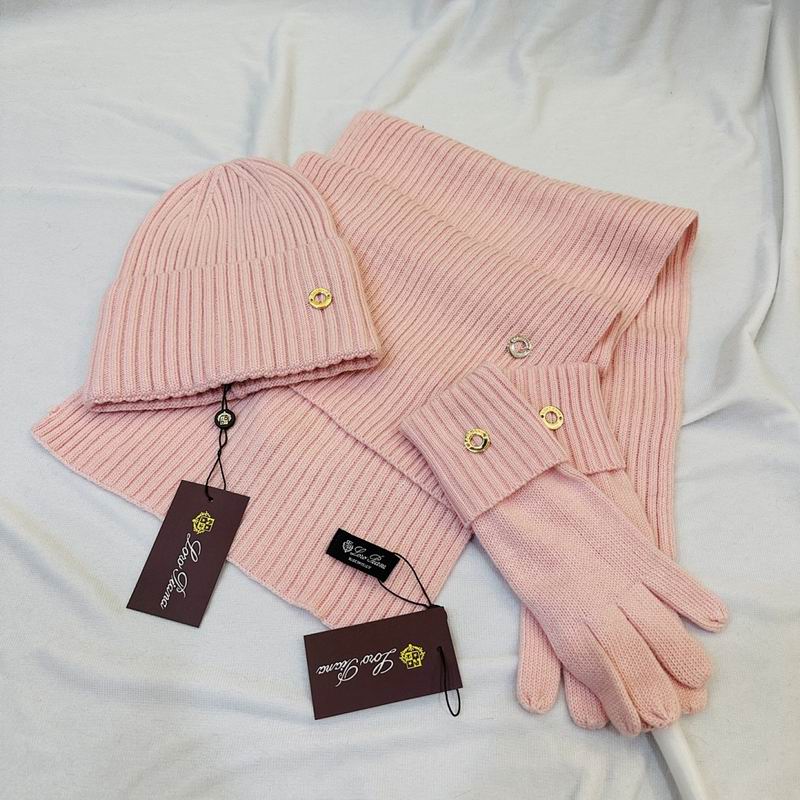Loro Piana Scarf Hat Gloves hm (1)