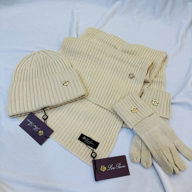 Loro Piana Scarf Hat Gloves hm (6)