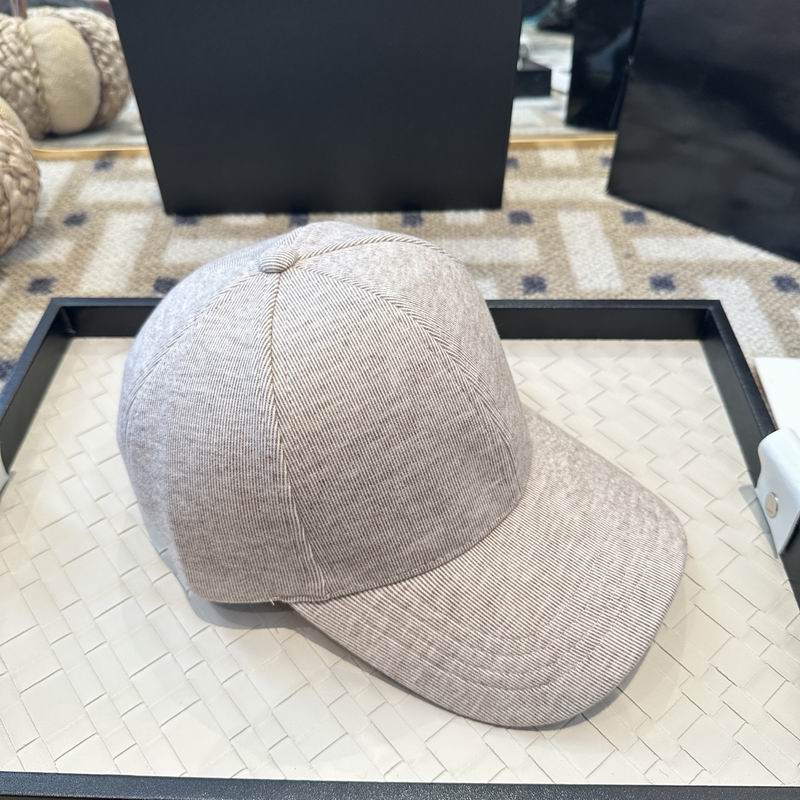 Loro Piana cap (1852)