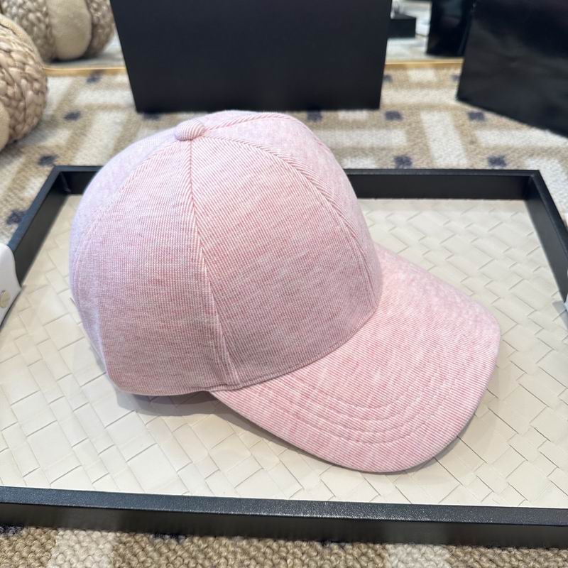 Loro Piana cap (1861)