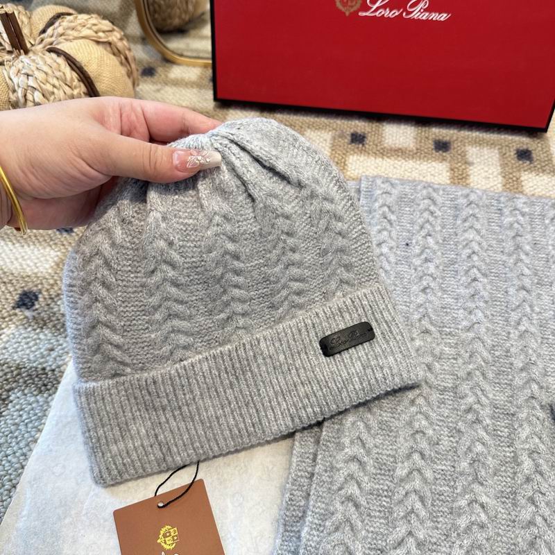 Loro Piana scarf hat gloves (296)
