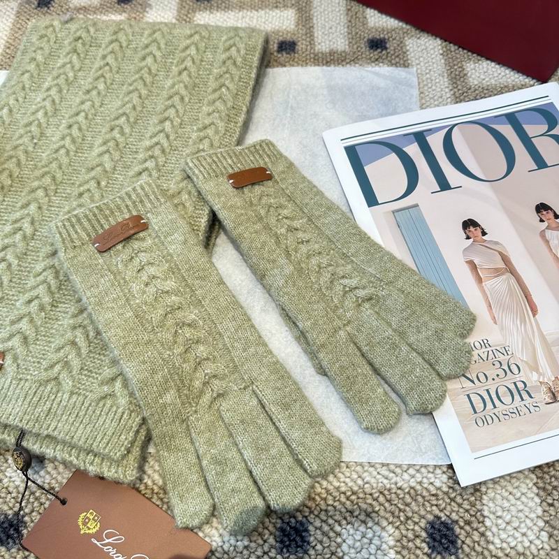 Loro Piana scarf hat gloves (314)