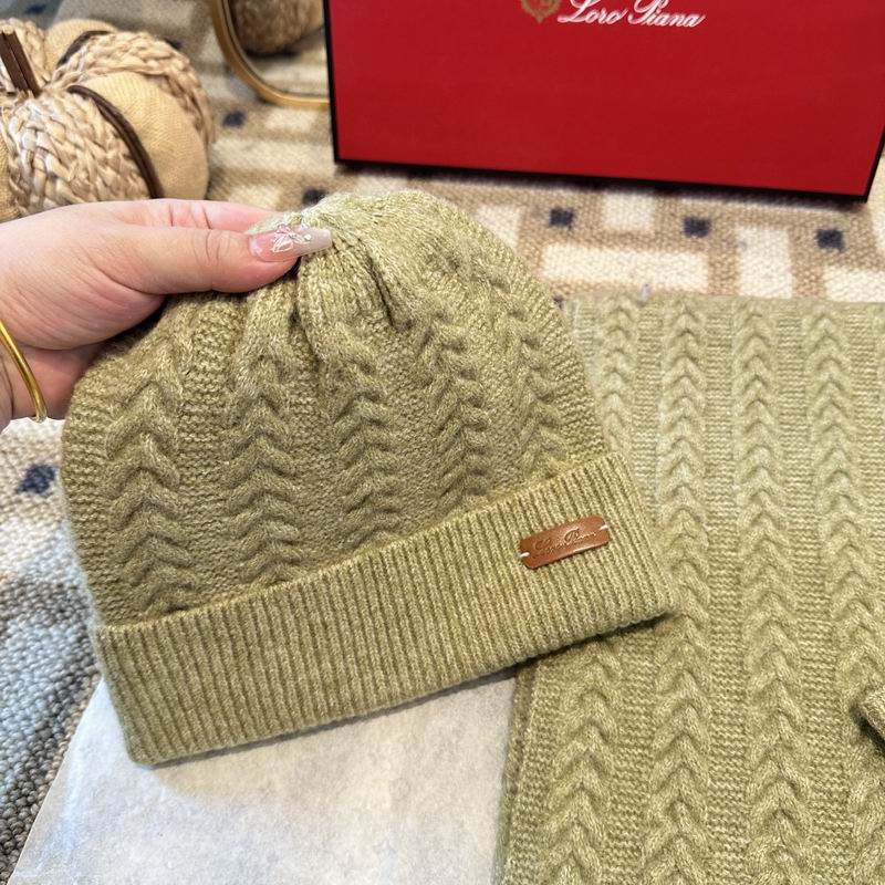 Loro Piana scarf hat gloves (315)