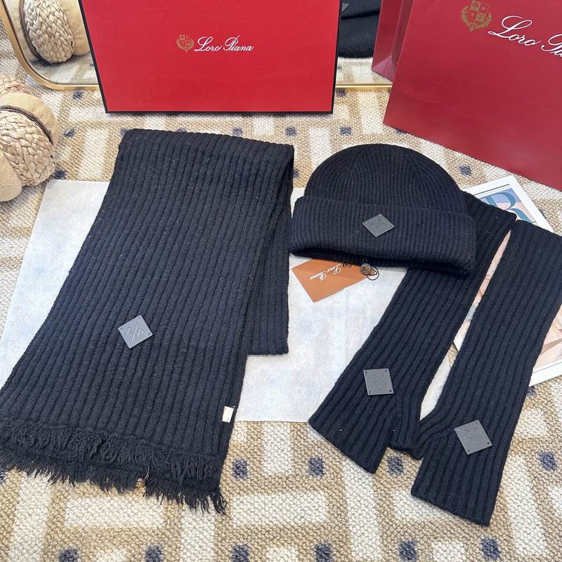 Loro Piana scarf hat gloves (348)