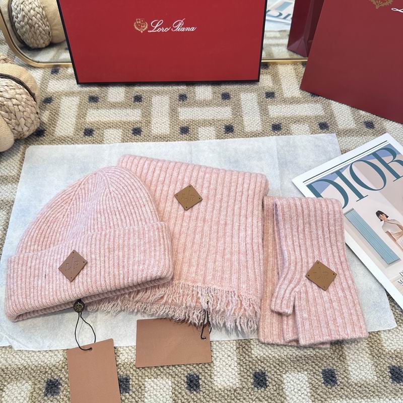 Loro Piana scarf hat gloves (369)