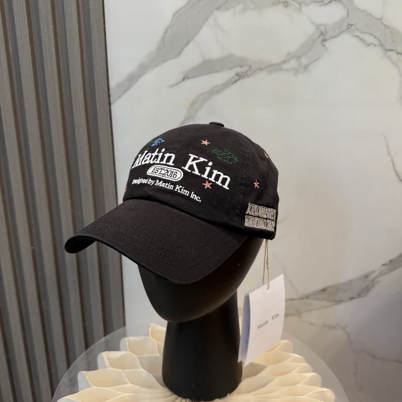 Matin Kim cap dx (249)