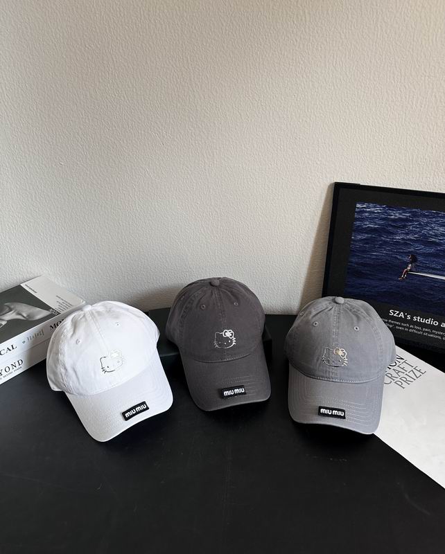 Miumiu Cap (1181)