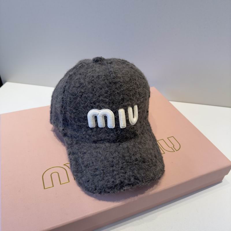 Miumiu Cap (1507)