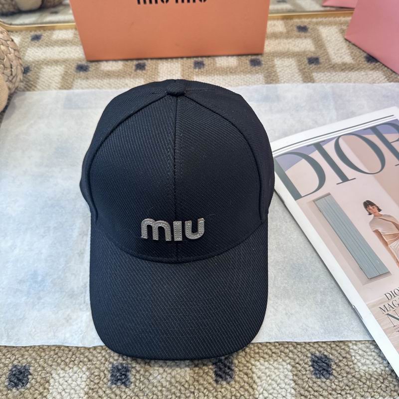 Miumiu Cap (2890)