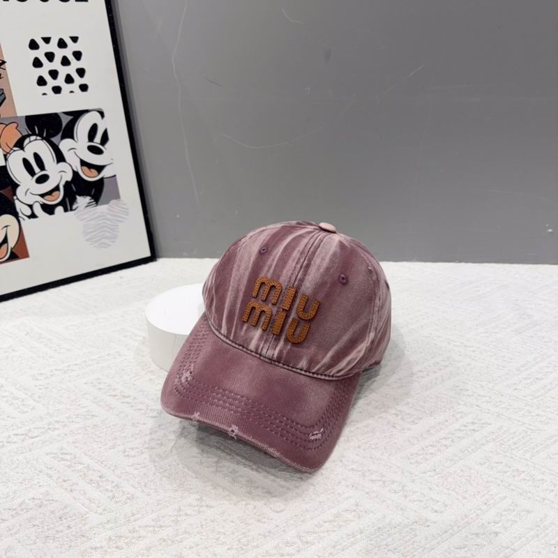 Miumiu Cap (877)