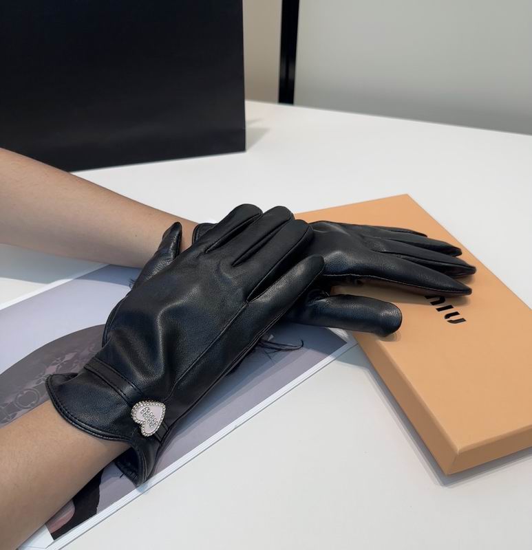 Miumiu Gloves M L 06 (9)