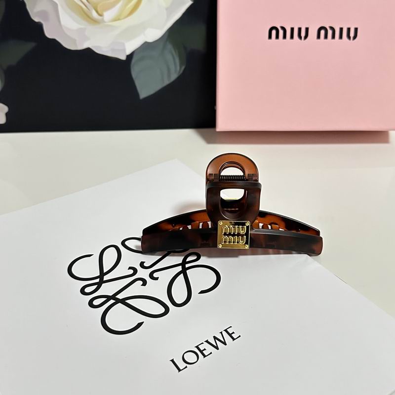 Miumiu Hair Grab Clip hh (102)